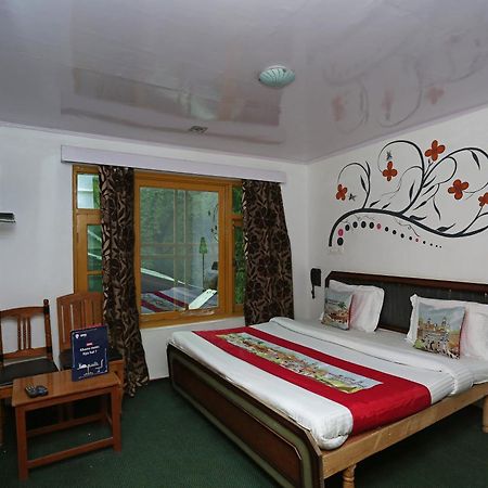 OYO 9083 Hotel New Tourist Palace Pahalgām Exterior foto