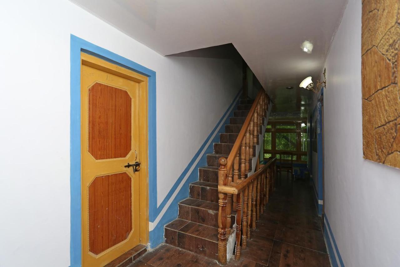OYO 9083 Hotel New Tourist Palace Pahalgām Exterior foto