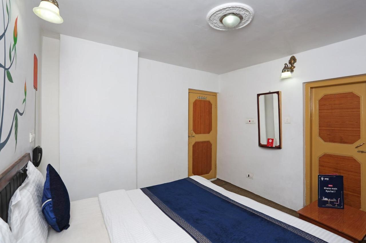 OYO 9083 Hotel New Tourist Palace Pahalgām Exterior foto